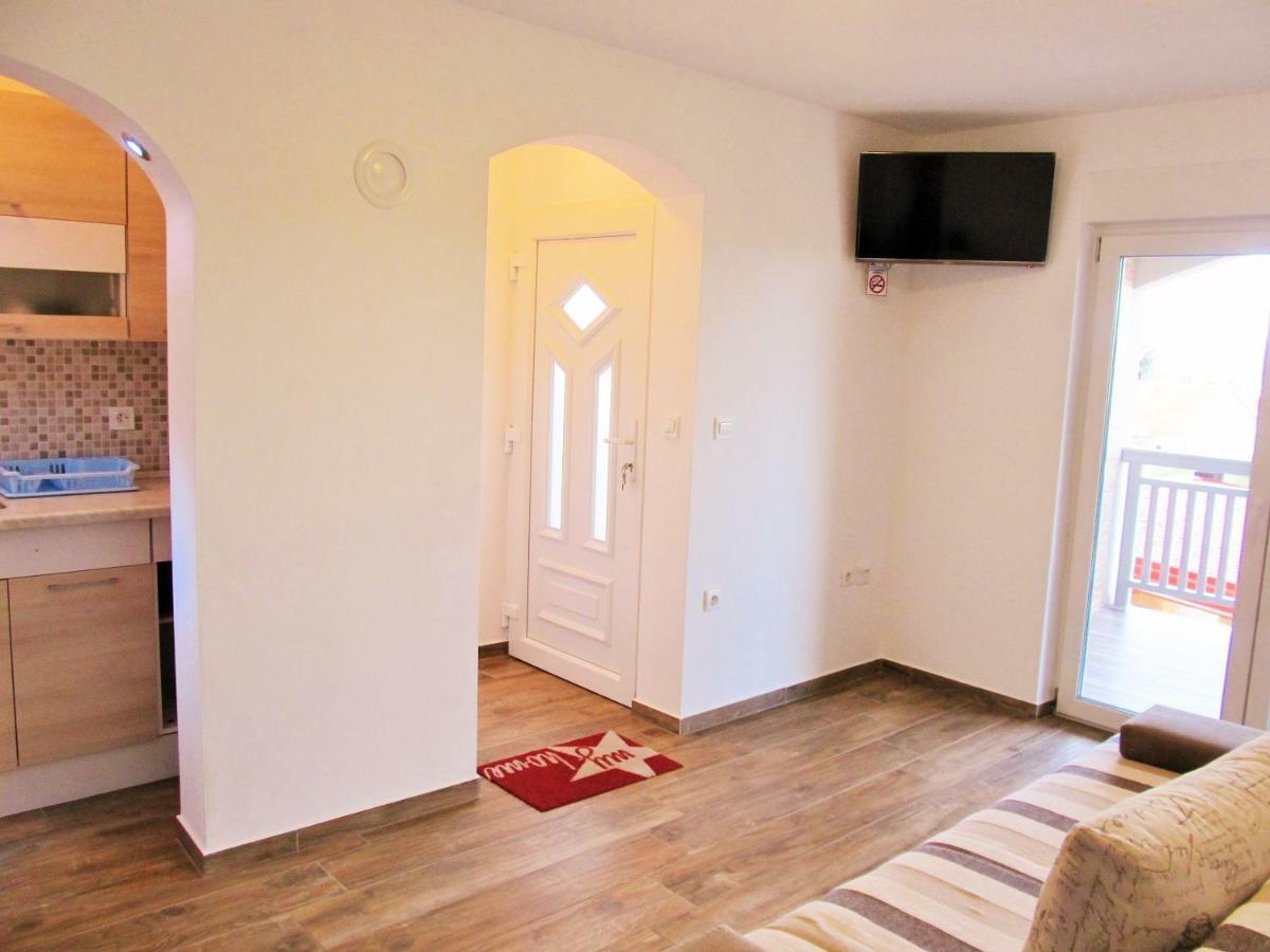 Apartmani Mala Sirena Maslenica Extérieur photo